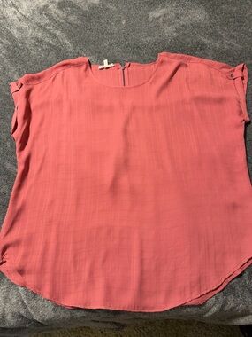 Maurices Women’s Relaxed Short-Sleeve Top in Coral